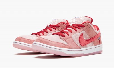 NIKE SB DUNK LOW PRO StrangeLove