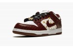 Nike SB Dunk Low Supreme Stars Barkroot Brown (2021)