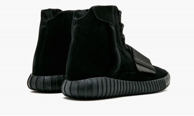 ADIDAS YEEZY 750 BOOST TRIPLE BLACK SNEAKERS