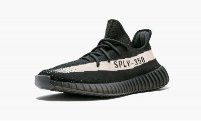 adidas Yeezy Boost 350 V2 Core Black White (2016/2022)