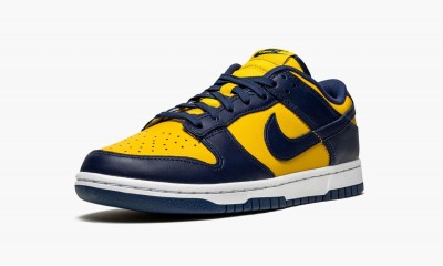 Dunk Low 'Michigan' 2021