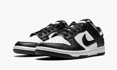 NIKE DUNK LOW RETROBlack / White