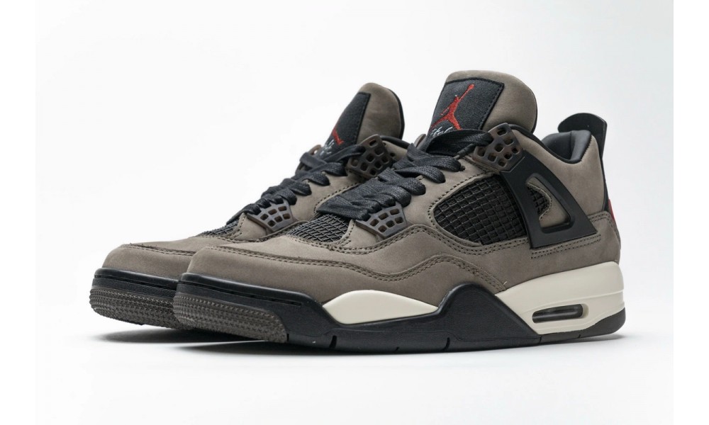 Travis Scott x Air Jordan 4 Brown