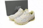 New Balance 2002R AURALEE White