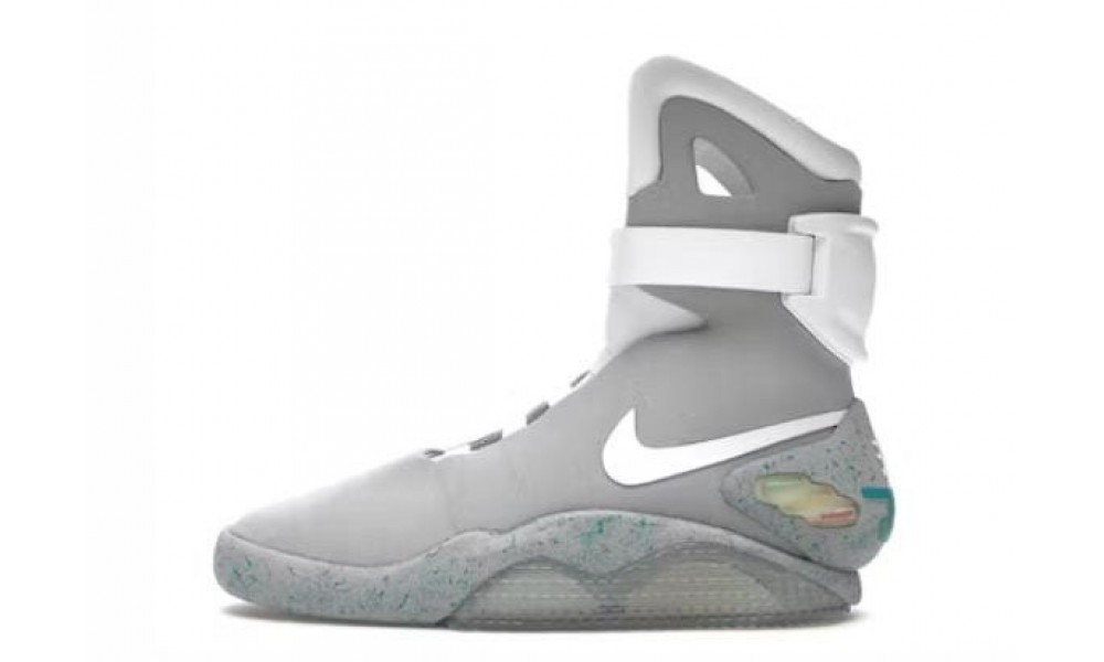 Nike MAG Back to the Future (2016)