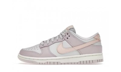 Nike Dunk Low Easter 2022 (Women's)