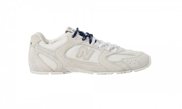 Miu Miu x New Balance 530 SL White